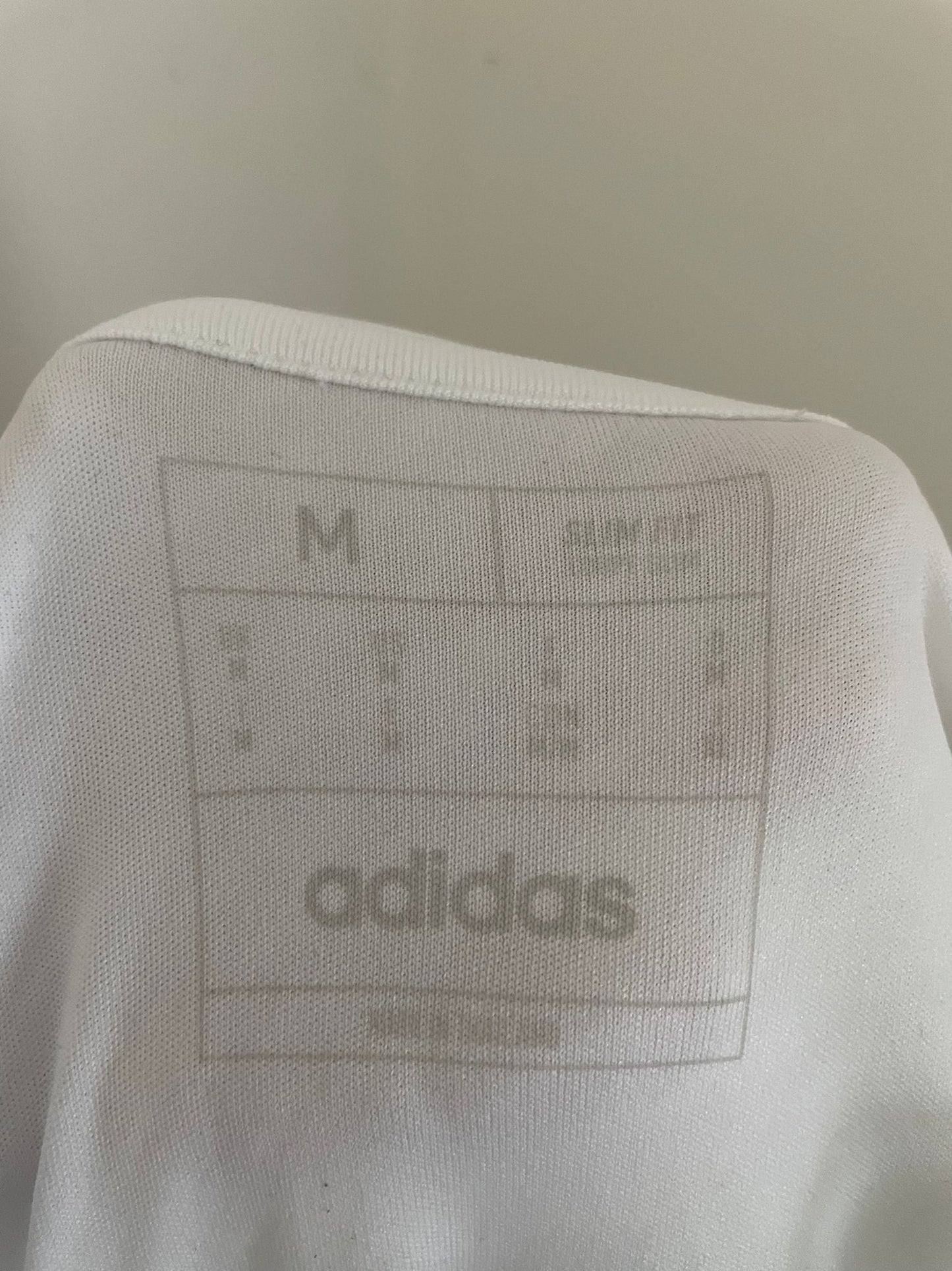 Real Madrid 2023/24 Home Shirt – BNWT – UK Medium