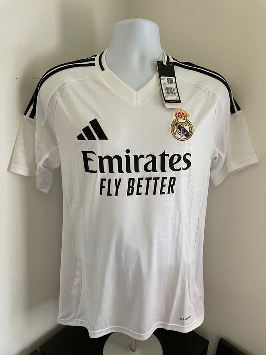 Real Madrid 2023/24 Home Shirt – BNWT – UK Medium